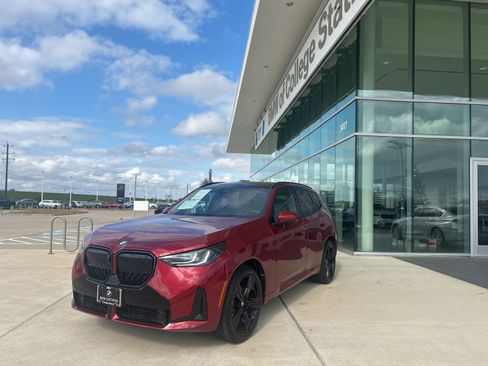 Certified 2025 BMW X3 xDrive30i w/ Premium Package image 1