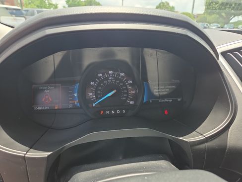 Used 2024 Ford Edge SE w/ Black Appearance Package AWD/4WD image 9