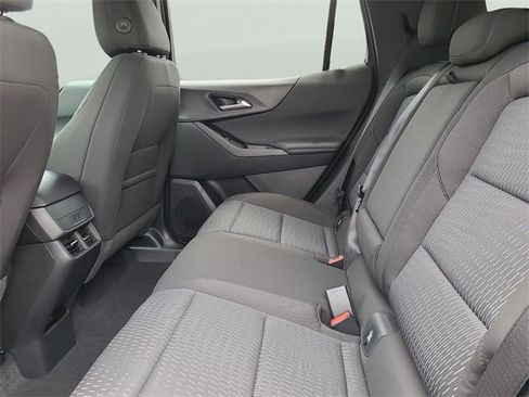 New 2026 Chevrolet Equinox LT image 13