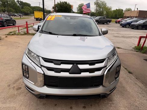 Used 2022 Mitsubishi Outlander Sport SE FWD image 8