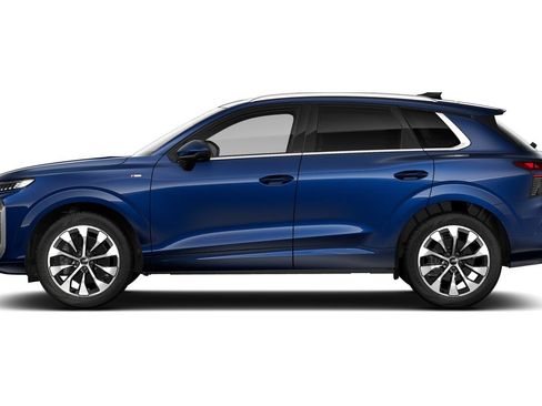 Certified 2026 Audi Q3 quattro 2.0T AWD/4WD image 8