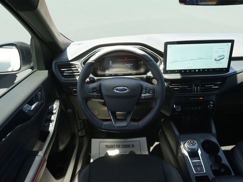Used 2025 Ford Escape ST-Line w/ Equipment Group 301A FWD image 22