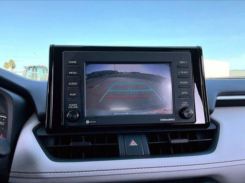 Certified 2020 Toyota RAV4 XLE image 20