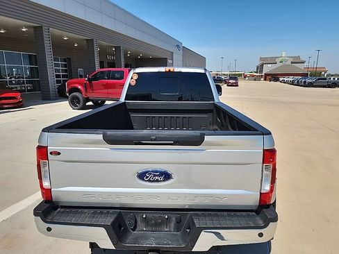 Used 2019 Ford F350 Lariat w/ Lariat Ultimate Package image 16