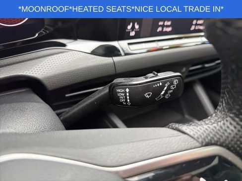 Used 2022 Volkswagen GTI SE FWD image 30