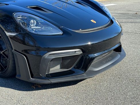 Used 2025 Porsche 718 Cayman GT4 RS image 18
