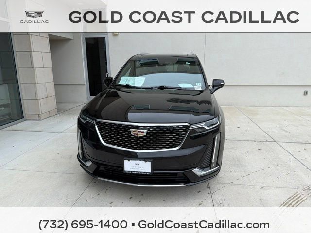 Certified 2023 Cadillac XT6 Premium Luxury AWD/4WD image 5