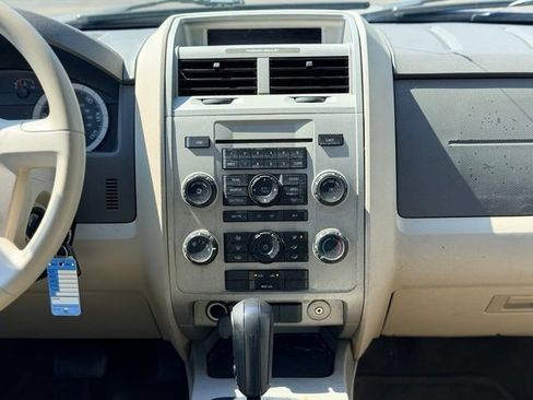 Used 2008 Ford Escape XLT FWD image 17
