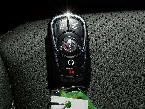 Used 2023 Buick Encore GX Essence w/ Experience Buick Package image 29