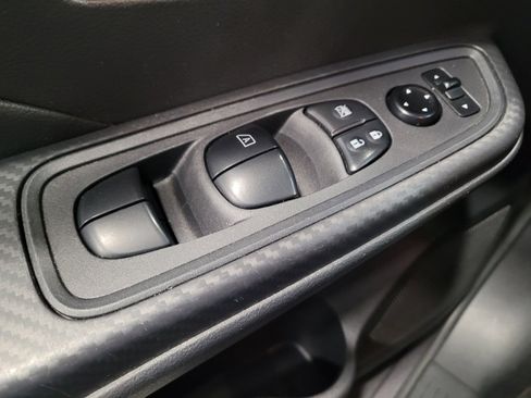 Used 2024 Nissan Versa SV FWD image 27