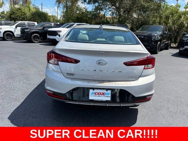 Used 2020 Hyundai Elantra Limited FWD image 5