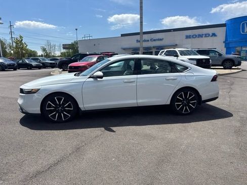 Used 2023 Honda Accord Touring image 20
