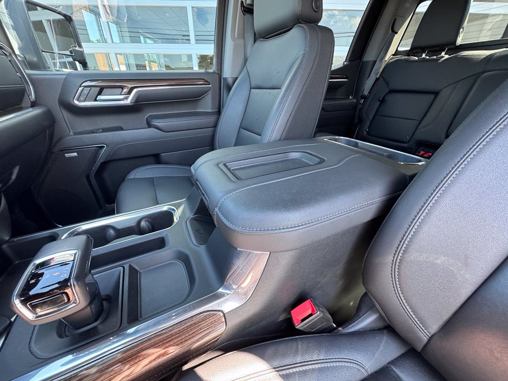 Used 2022 Chevrolet Silverado 1500 RST w/ Convenience Package II AWD/4WD image 21