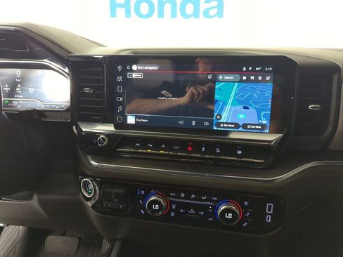 Used 2024 GMC Sierra 1500 SLT w/ SLT Premium Plus Package image 13