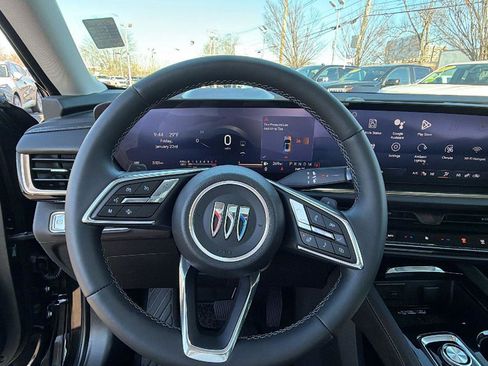 New 2025 Buick Envision Avenir image 17