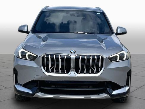 Used 2025 BMW X1 xDrive28i w/ Convenience Package AWD/4WD image 4