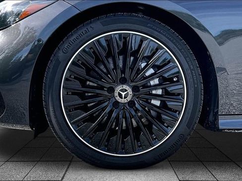 Certified 2026 Mercedes-Benz CLE 300 4MATIC Coupe image 37