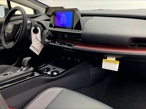 New 2026 Toyota Prius XSE image 6