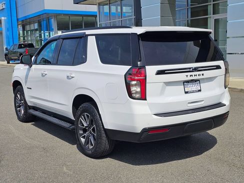 Used 2023 Chevrolet Tahoe Z71 w/ Luxury Package AWD/4WD image 3