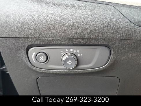 New 2025 Buick Encore GX Avenir w/ Avenir Technology Package image 17