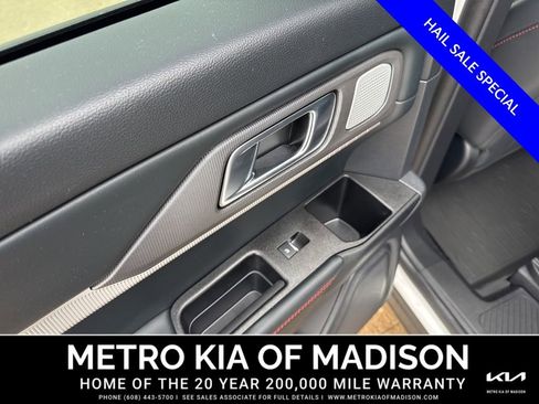 Used 2025 Ford Explorer ST w/ Sun And Sound Package AWD/4WD image 31