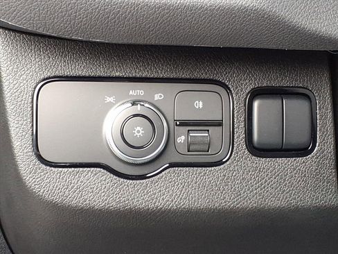 New 2025 Mercedes-Benz Sprinter 2500 image 13