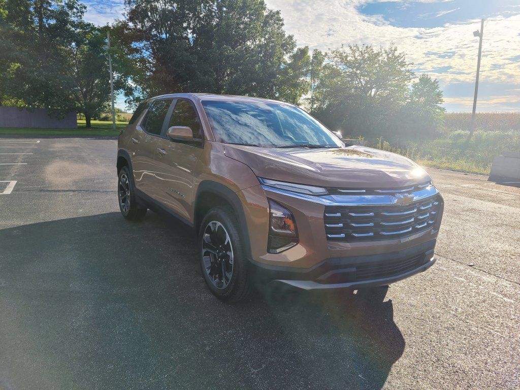 New 2027 Chevrolet Equinox LT AWD/4WD image 12