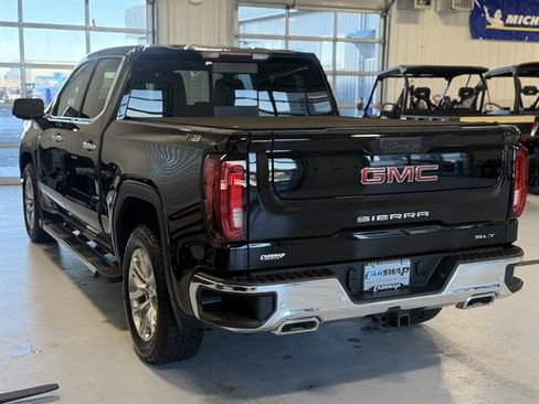 Used 2021 GMC Sierra 1500 SLT w/ SLT Premium Plus Package image 4