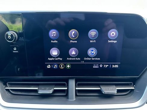 Used 2024 Chevrolet Trax RS FWD image 15
