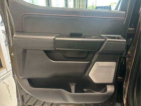Used 2025 Ford F150 Raptor AWD/4WD image 33