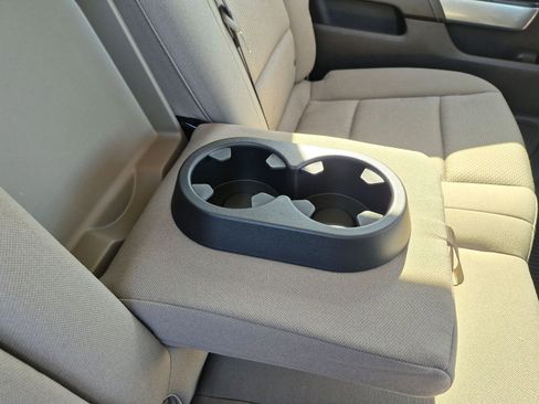 Used 2018 Chevrolet Silverado 1500 LT w/ Texas Edition image 22