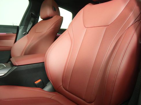 Certified 2025 BMW i4 eDrive40 w/ Premium Package image 11