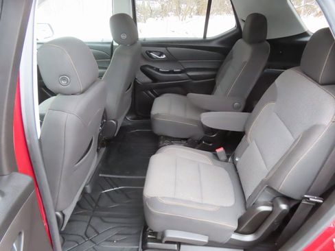 Used 2019 Chevrolet Traverse LT w/ LPO, Floor Liner Package image 30