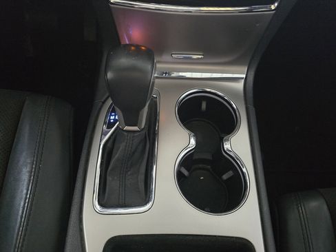 Used 2019 Jeep Grand Cherokee Altitude image 20