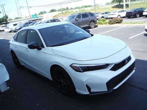 Used 2026 Honda Civic Sport image 7