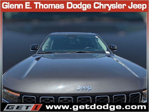 Certified 2022 Jeep Grand Cherokee L Limited w/ Trailer Tow Group (B) RWD image 5