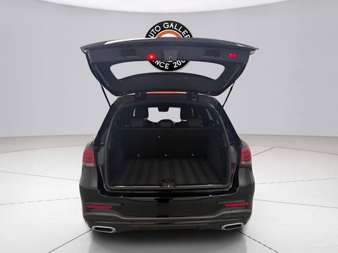Used 2022 Mercedes-Benz GLC 300 image 29