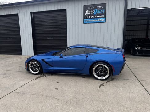 Used 2015 Chevrolet Corvette Stingray Coupe w/ 3LT Preferred Equipment Group image 10