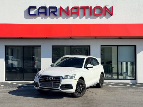 Used 2018 Audi Q5 2.0T Premium AWD/4WD image 2