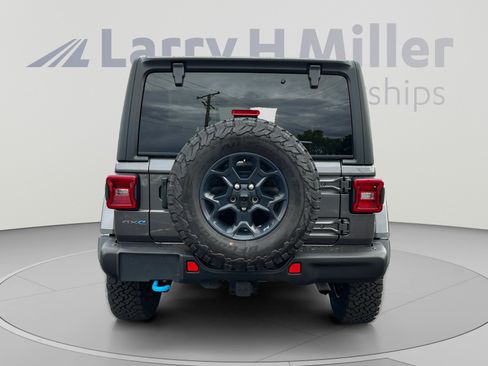 Used 2023 Jeep Wrangler Unlimited Rubicon 4xe AWD/4WD image 4