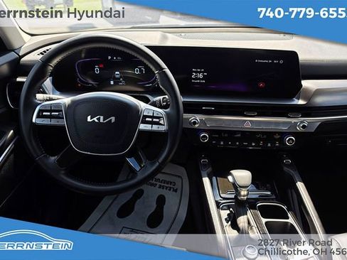 Used 2025 Kia Telluride S AWD/4WD image 6