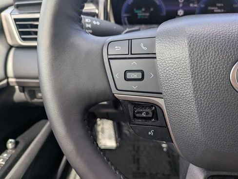 Used 2025 Toyota Camry XSE image 26