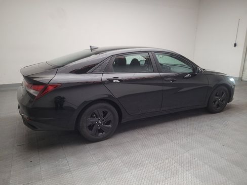 Used 2021 Hyundai Elantra SEL w/ Convenience Package FWD image 10