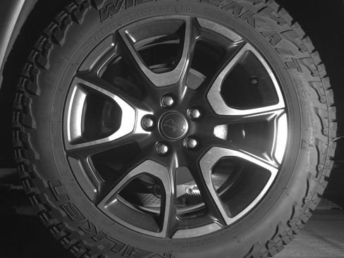 Used 2025 Jeep Compass Trailhawk AWD/4WD image 11