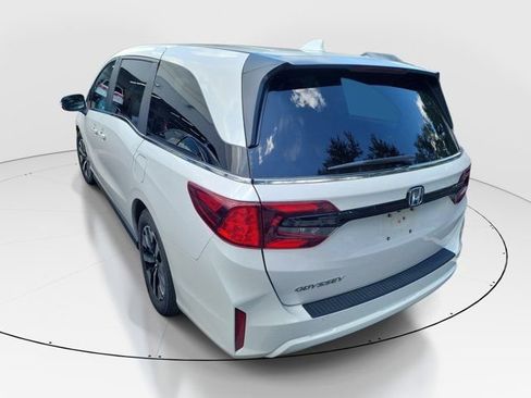 Used 2025 Honda Odyssey EX-L image 5