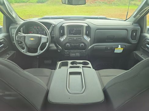 New 2025 Chevrolet Silverado 2500 W/T RWD image 9