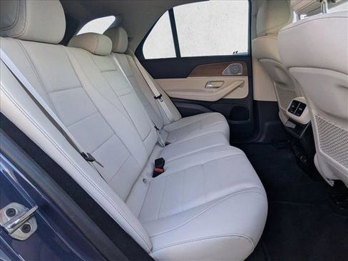 Certified 2025 Mercedes-Benz GLE 450 4MATIC image 20