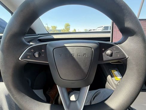 Used 2025 Tesla Model 3 Long Range RWD image 16