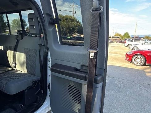 Used 2011 Ford F250 XL w/ PWR Equipment Group AWD/4WD image 14