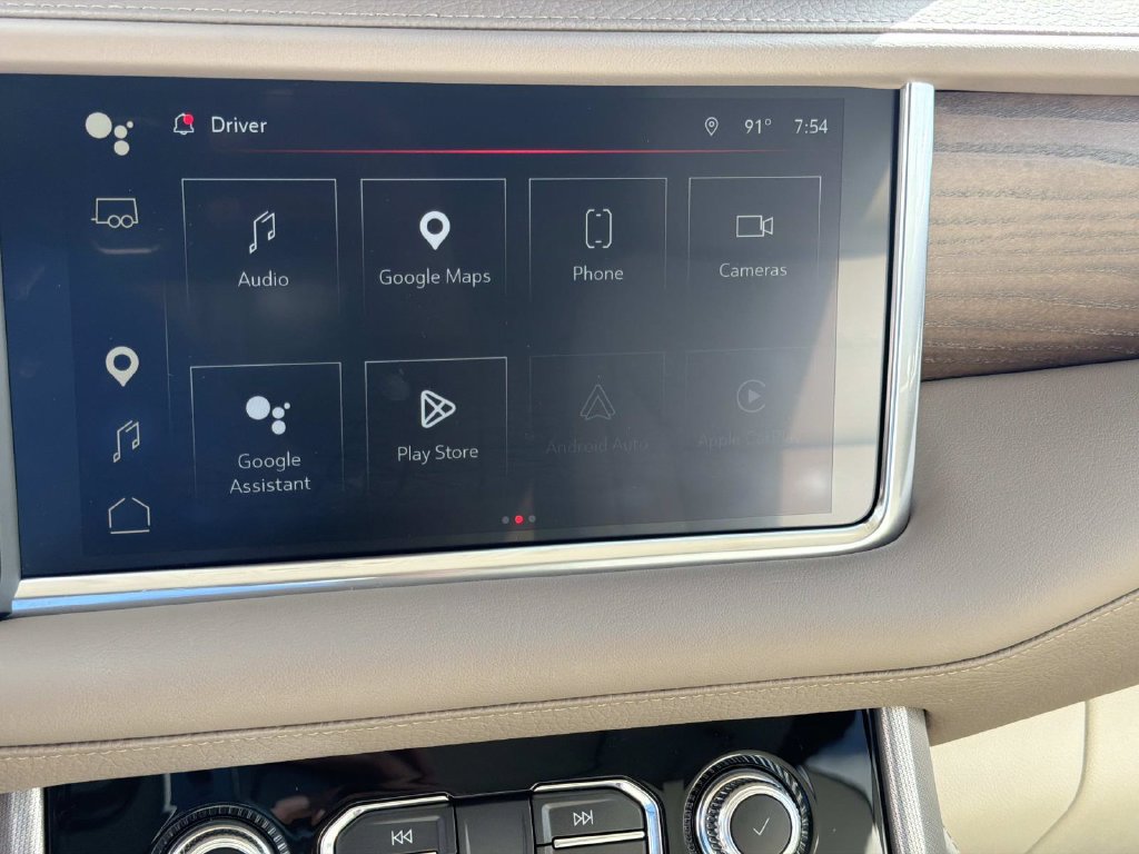 Used 2024 GMC Yukon Denali RWD image 25